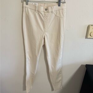 UNIQLO ulta stretch high rise leggings in off white